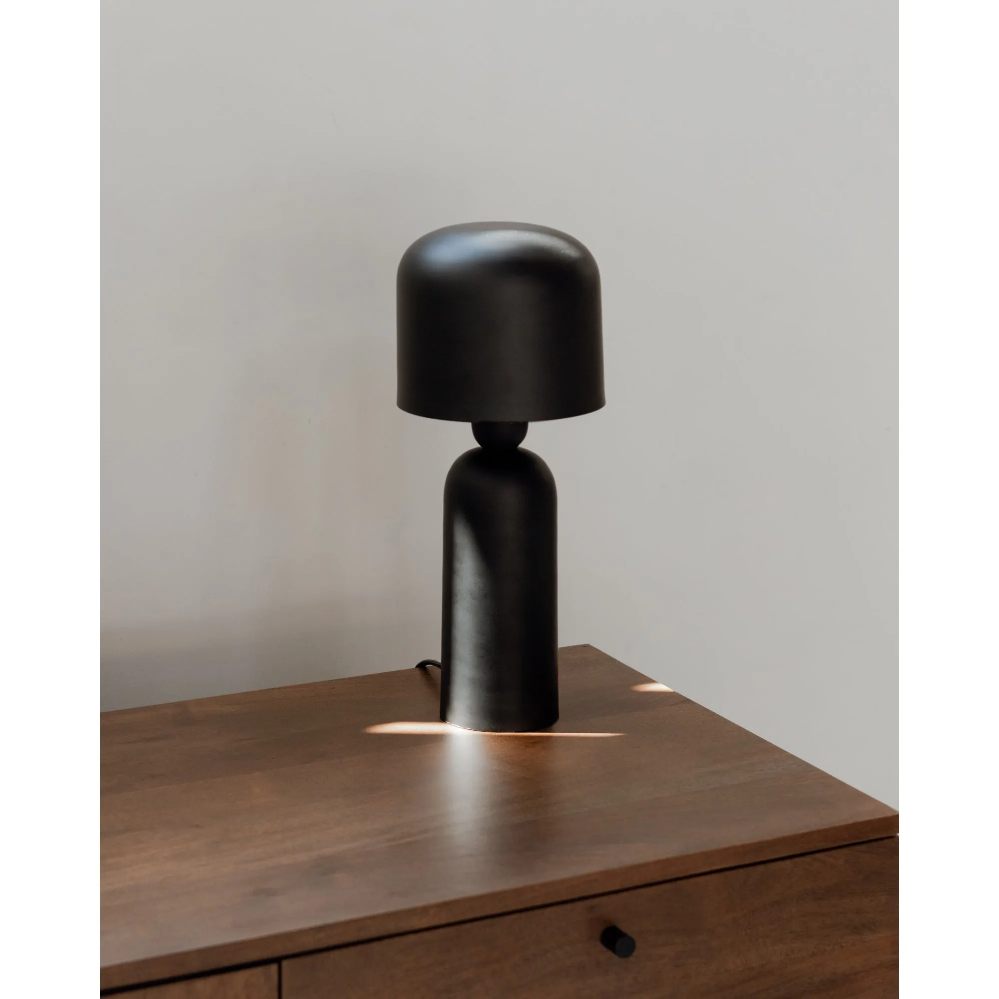 Echo Table Lamp