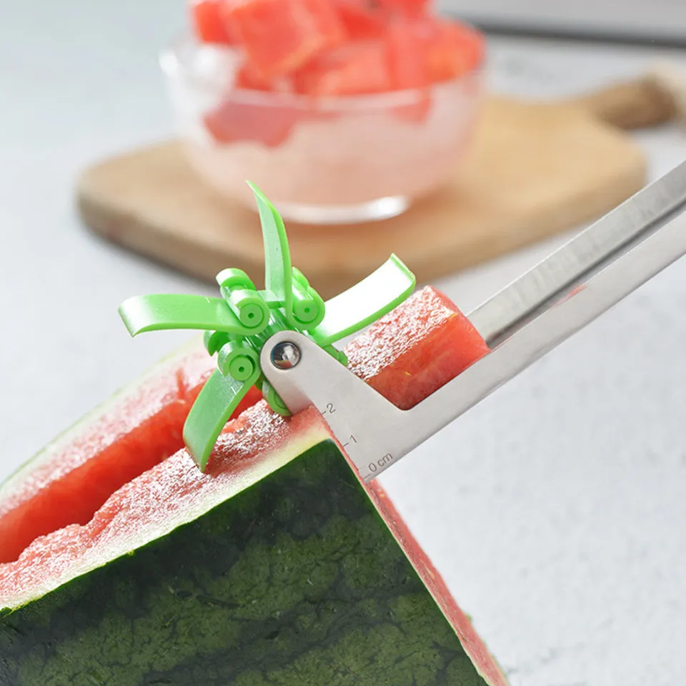 Transhome Watermelon Slicer Cutter Stainless Steel Windmill Cut Watermelon Artifact Fruit Cutter Kitchen Gadgets Fruit Tool 2019